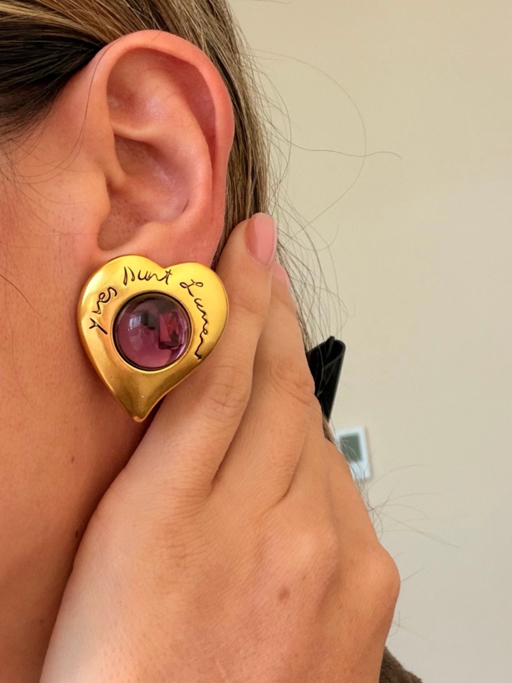 💜Yves Saint Laurent Gold Heart Earrings with Purple Cabochons✨ - Picture 7 of 9